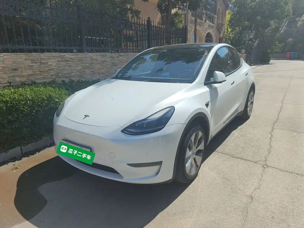 Tesla Model Y 2022 — фото 1