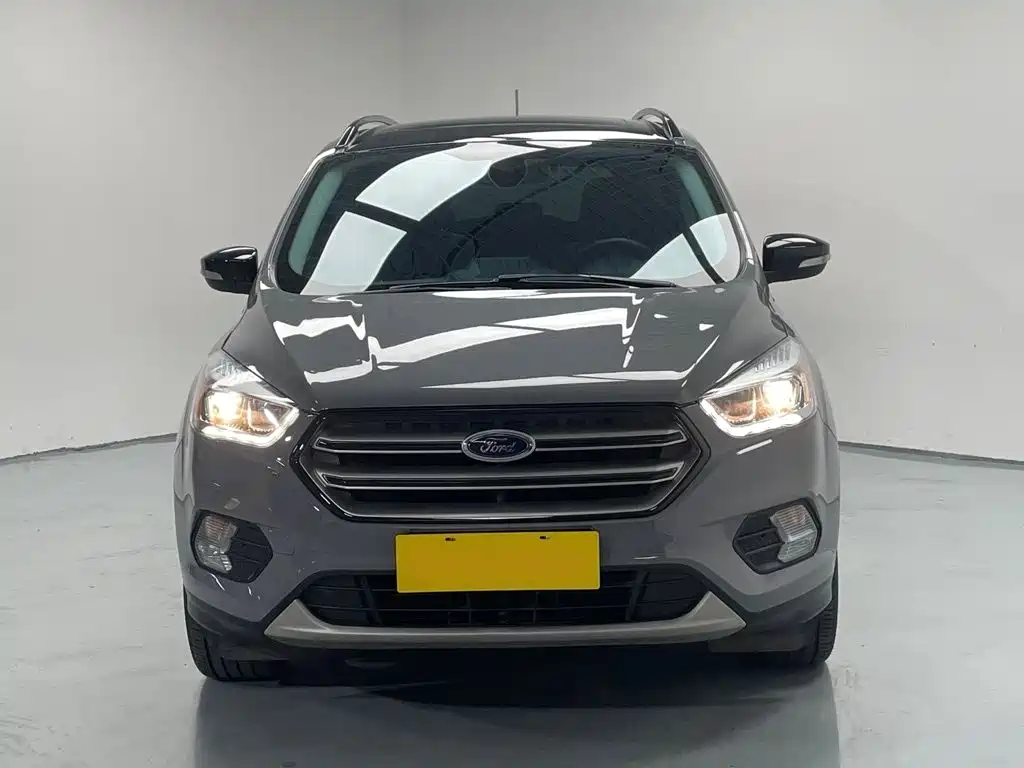 Ford Kuga 2018 — фото 6