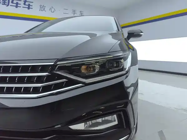 Volkswagen Magotan 2024