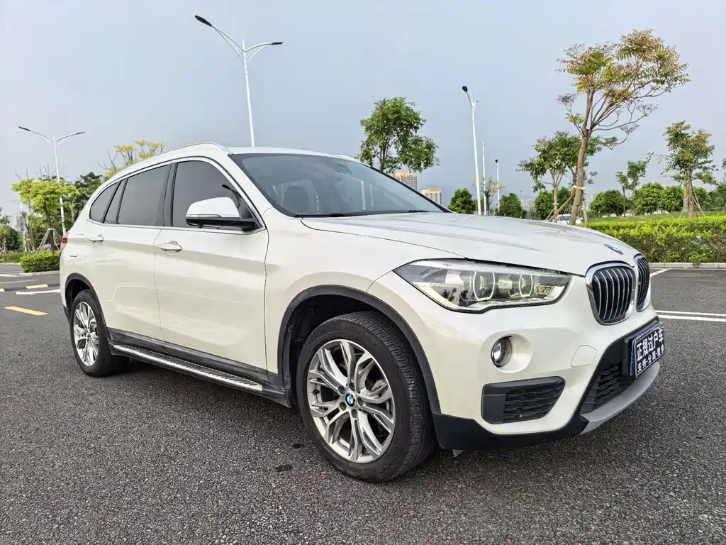 BMW X1 2018 — фото 3