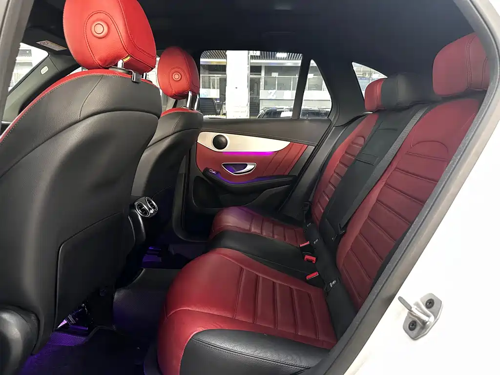 Mercedes-Benz GLC AMG 2022 — фото 19