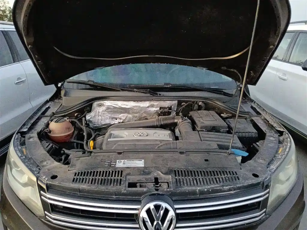 Volkswagen Tiguan 2015 — фото 17