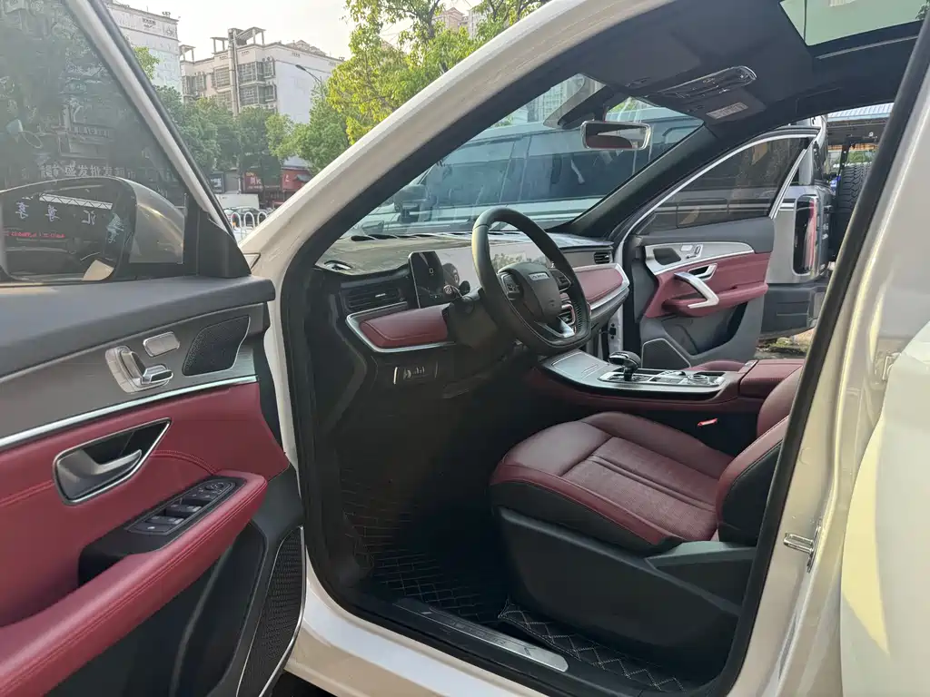 Jetour X70 PLUS 2025 — фото 11