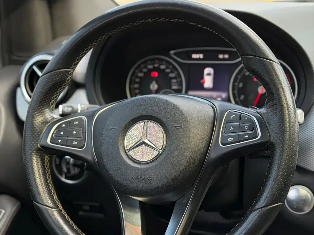 Mercedes-Benz B-Class 2018 — фото 9