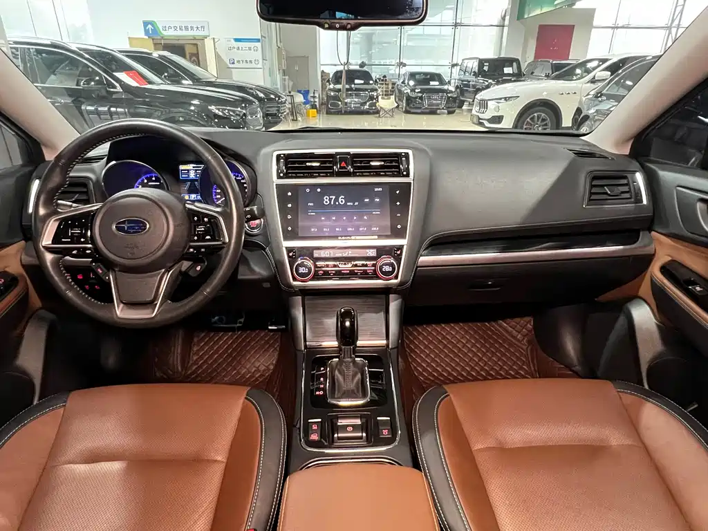 Subaru Outback 2020 — фото 21