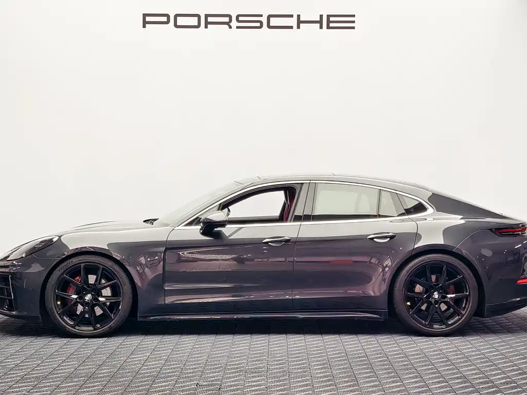 Porsche Panamera 2025 — фото 4
