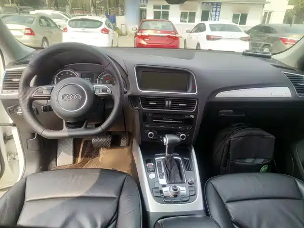Audi Q5 2015