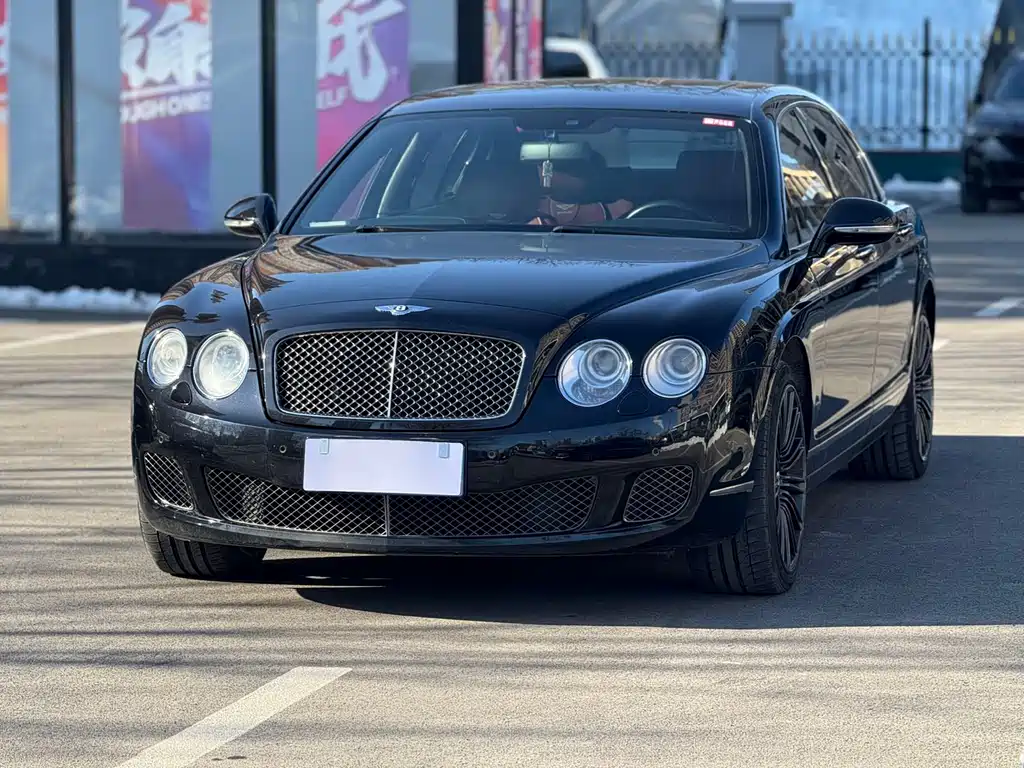 Bentley Flying Spur 2011 — фото 4