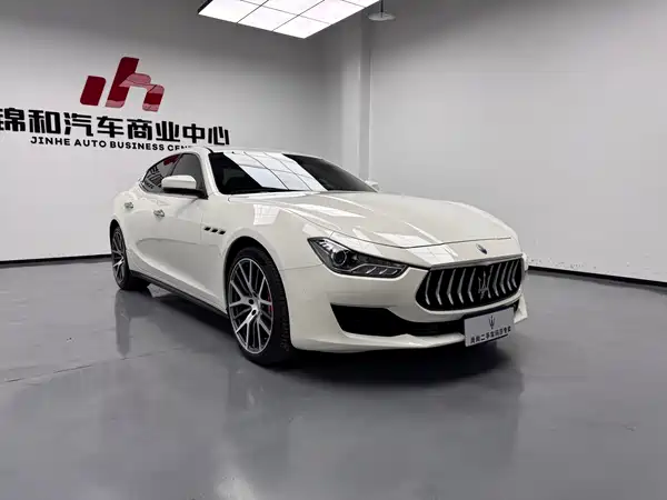 Maserati Ghibli 2019