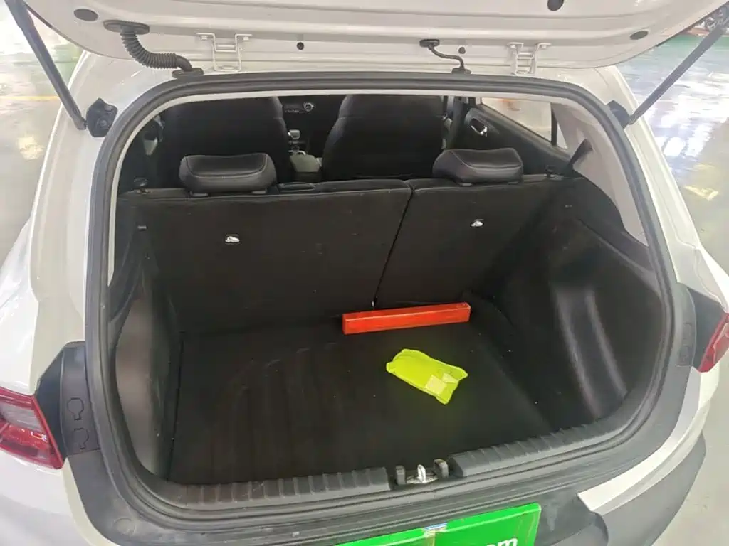 Kia KX1 2020 — фото 19