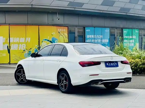Mercedes-Benz E-Class 2021