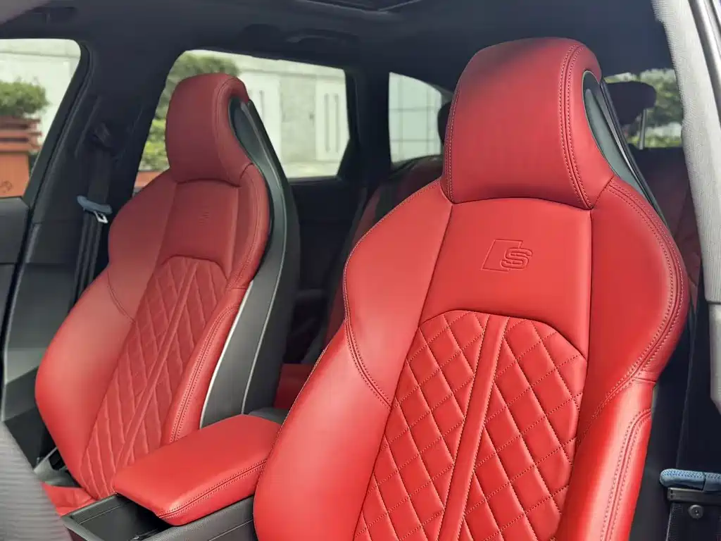 Audi S4 2024