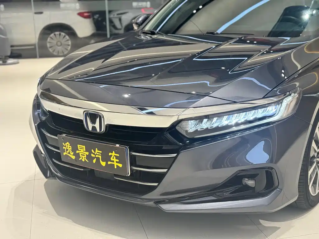 Honda Accord 2022 — фото 17