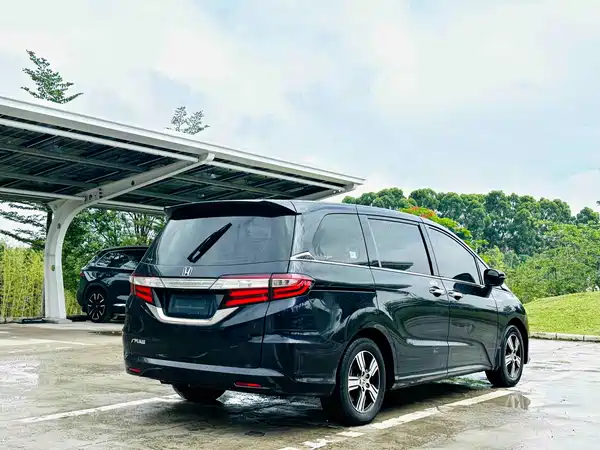 Honda Odyssey 2016
