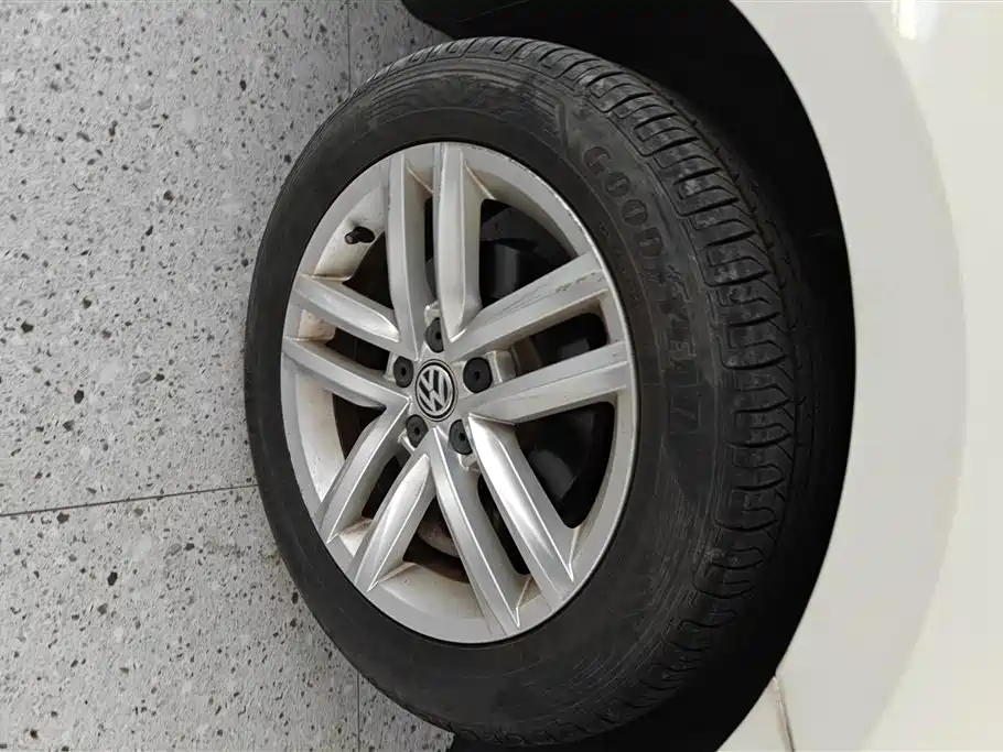 Volkswagen Gran Lavida 2016