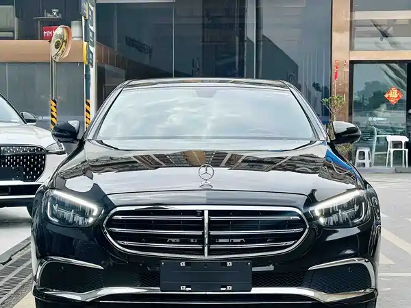 Mercedes-Benz E-Class 2021