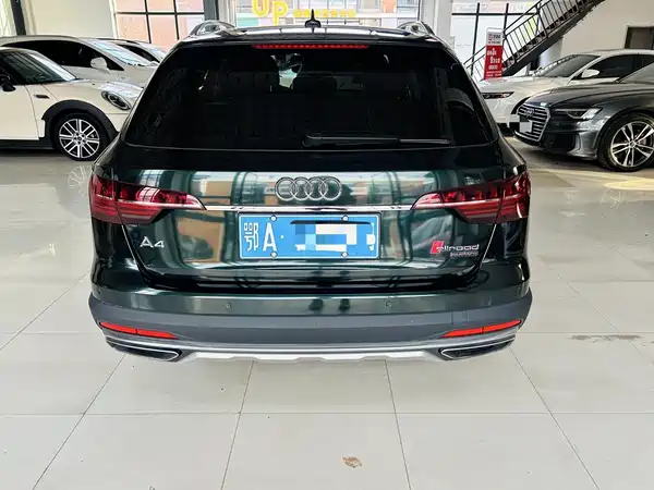 Audi A4 2022