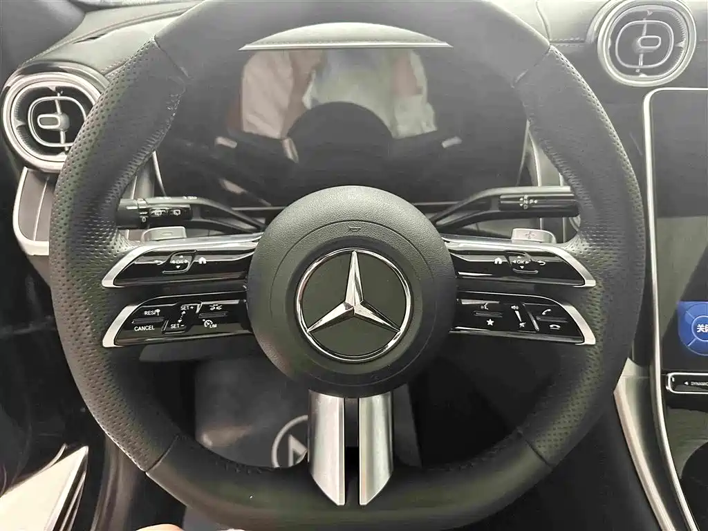 Mercedes-Benz GLC 2023 — фото 12