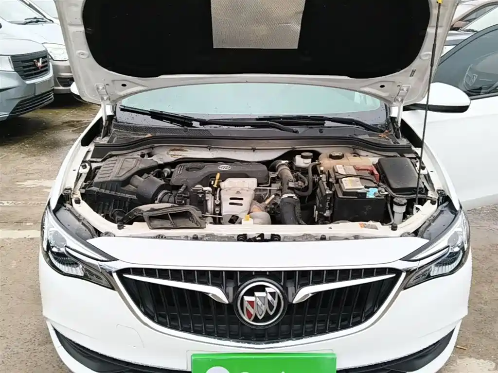 Buick Excelle 2019 — фото 20