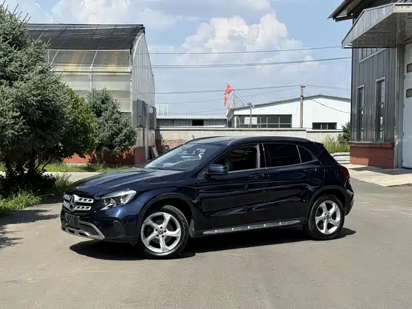 Mercedes-Benz GLA 2018
