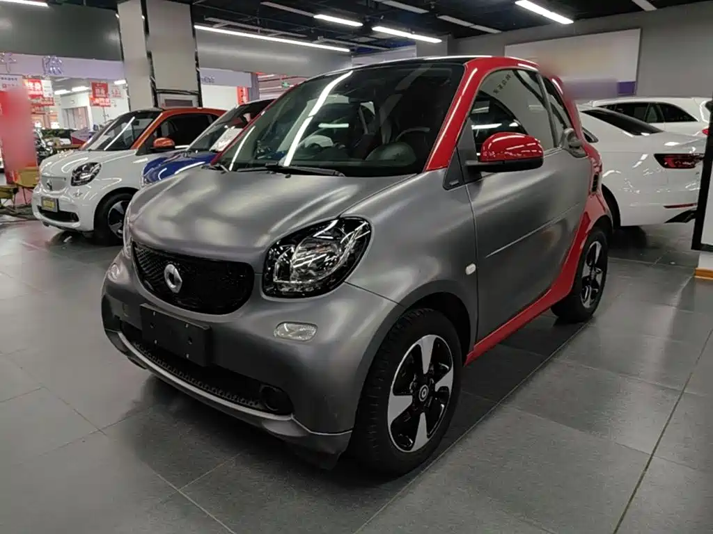 smart fortwo 2018 — фото 2