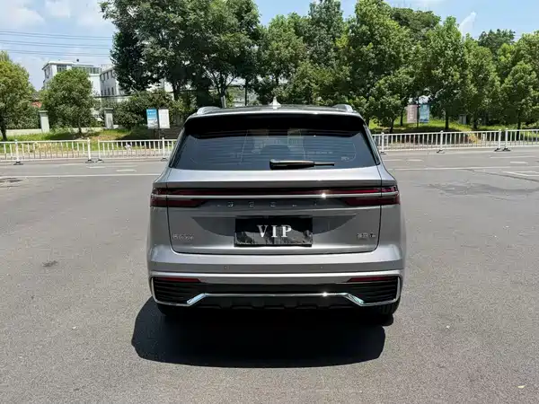 Geely Xingyue L 2024