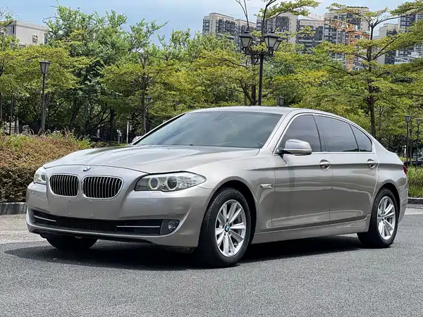 BMW 5 Series 2012