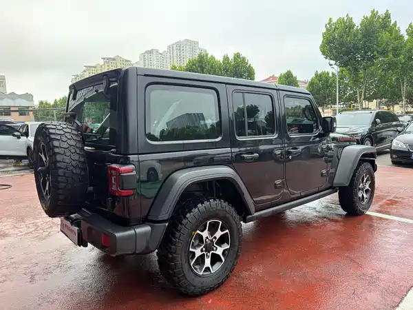 Jeep Wrangler 2024