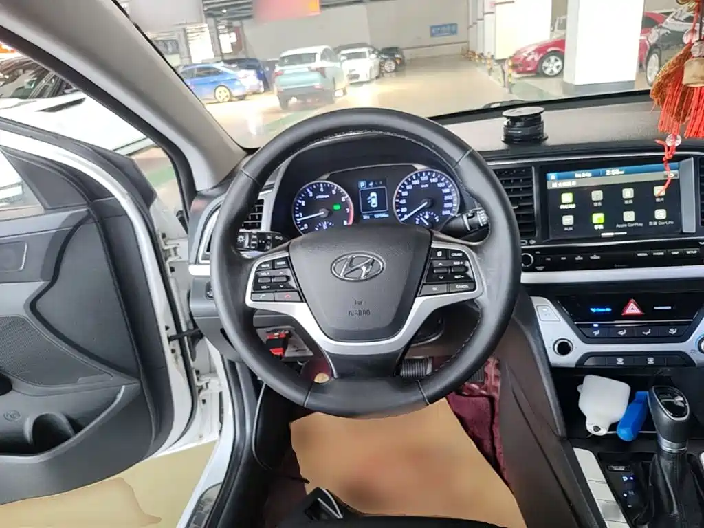 Hyundai Celesta 2016 — фото 11