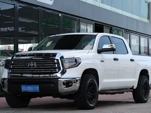 Toyota Tundra 2016