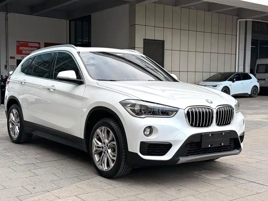 BMW X1 2019 — фото 3