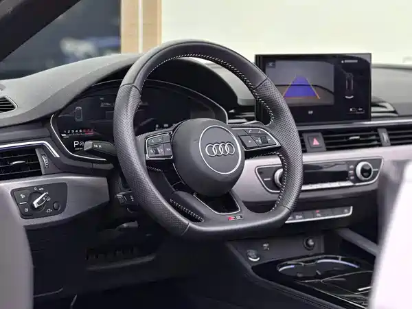 Audi A5 2024
