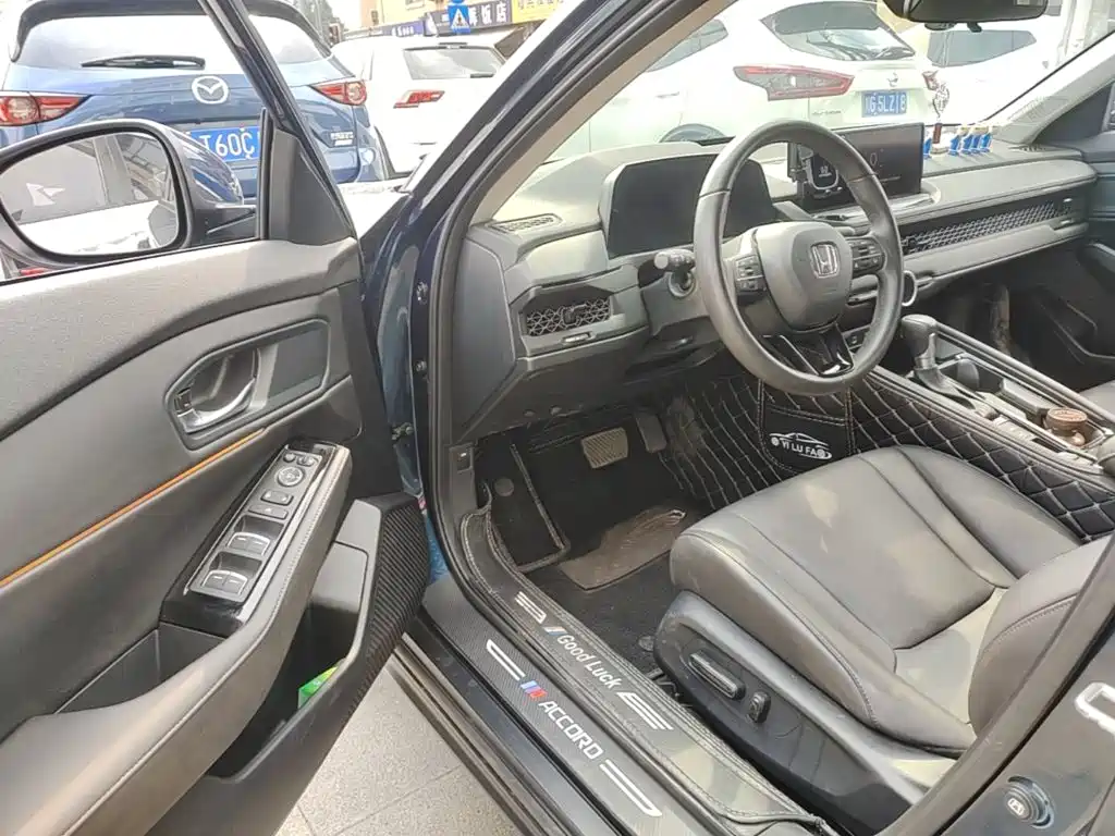 Honda Accord 2024 — фото 12