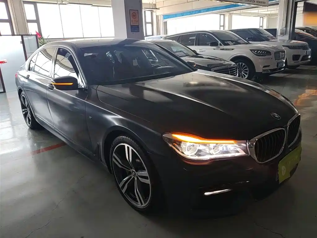 BMW 7 Series 2018 — фото 4
