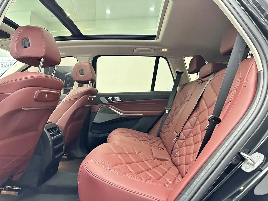 BMW X5 2025 — фото 11