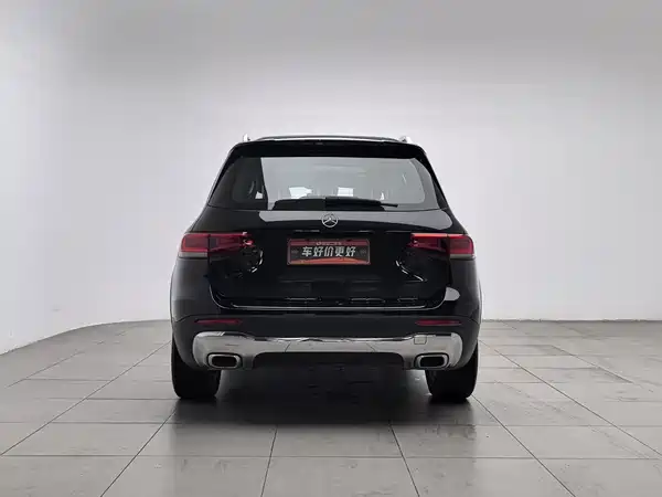 Mercedes-Benz GLB 2021