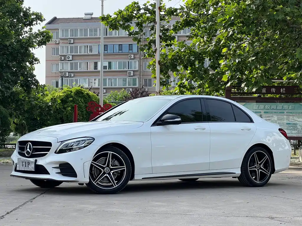 Mercedes-Benz C-Class 2020 — фото 1