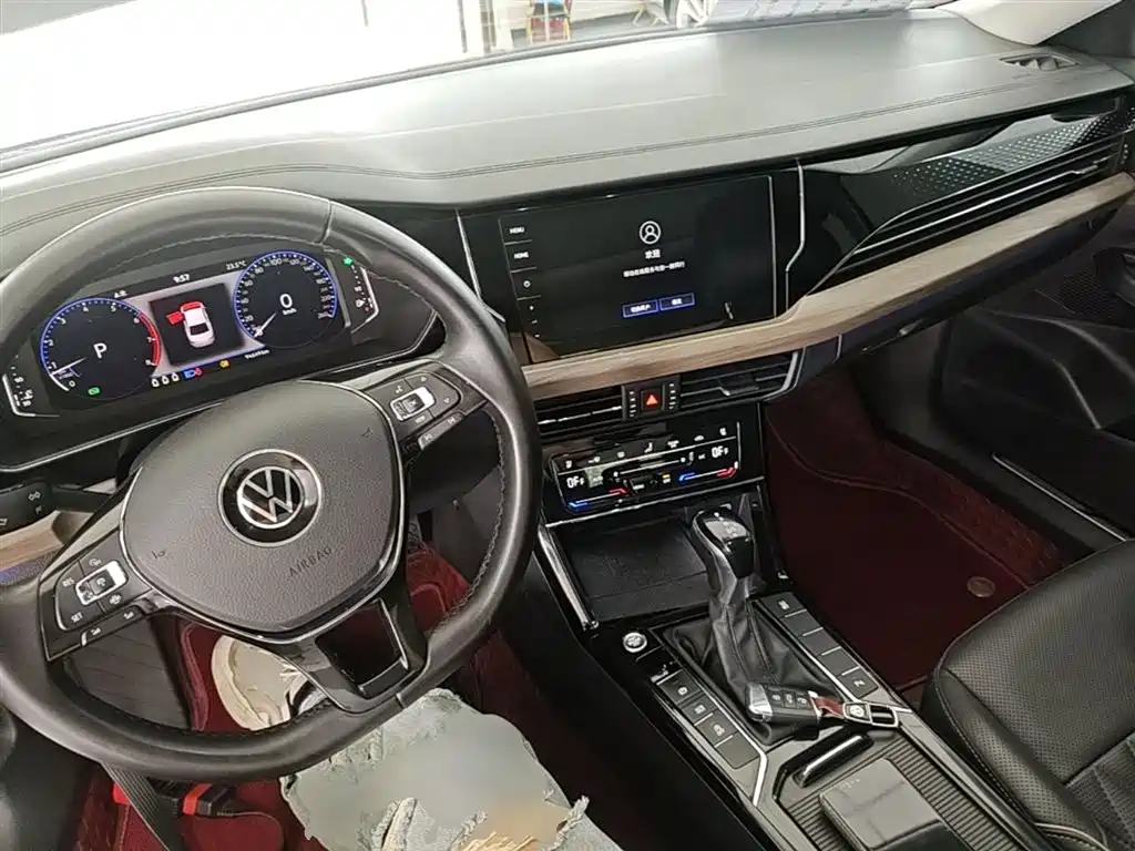 Volkswagen Passat 2021 — фото 10