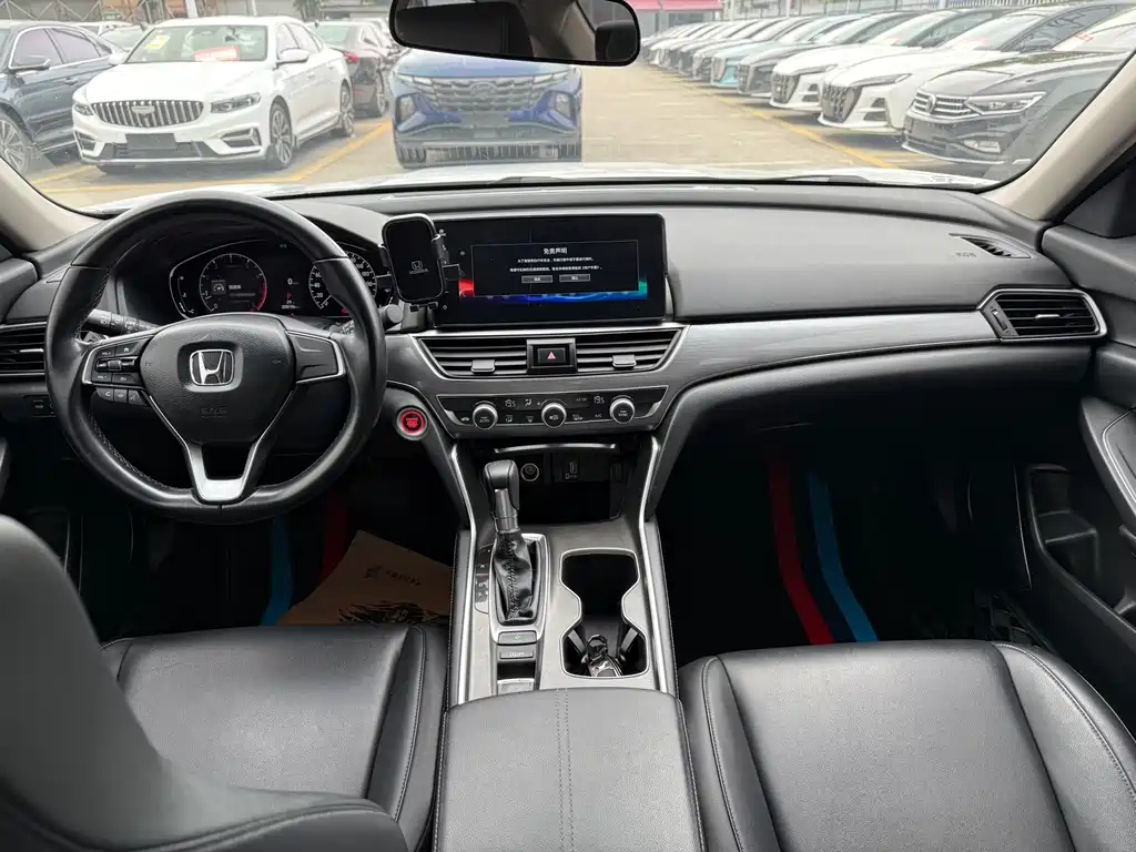 Honda Accord 2023 — фото 12