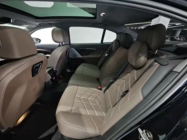 BMW 5 Series 2024