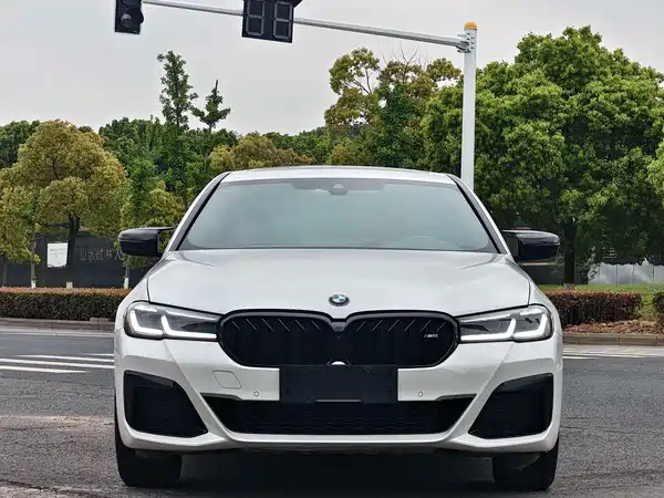 BMW 5 Series 2021