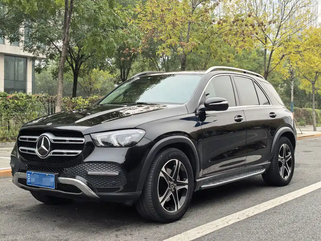 Mercedes-Benz GLE 2022 — фото 1
