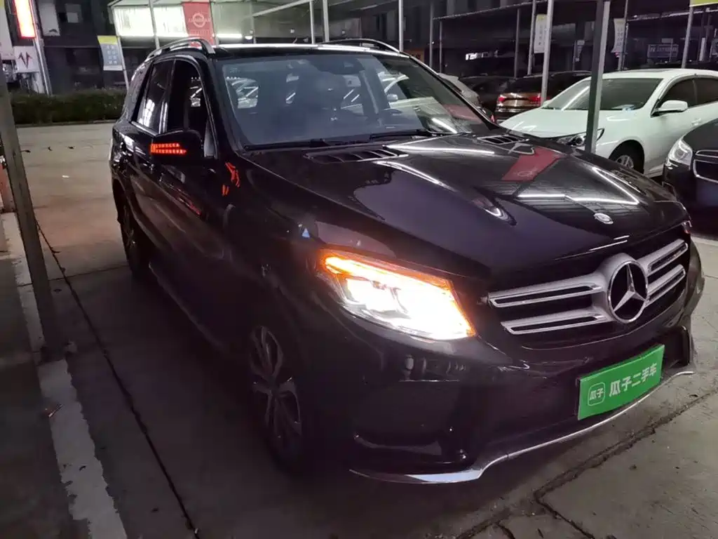 Mercedes-Benz GLE 2017 — фото 23