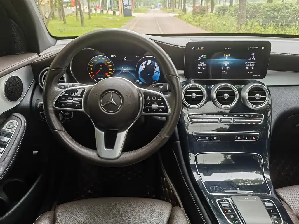 Mercedes-Benz GLC 2020 — фото 13