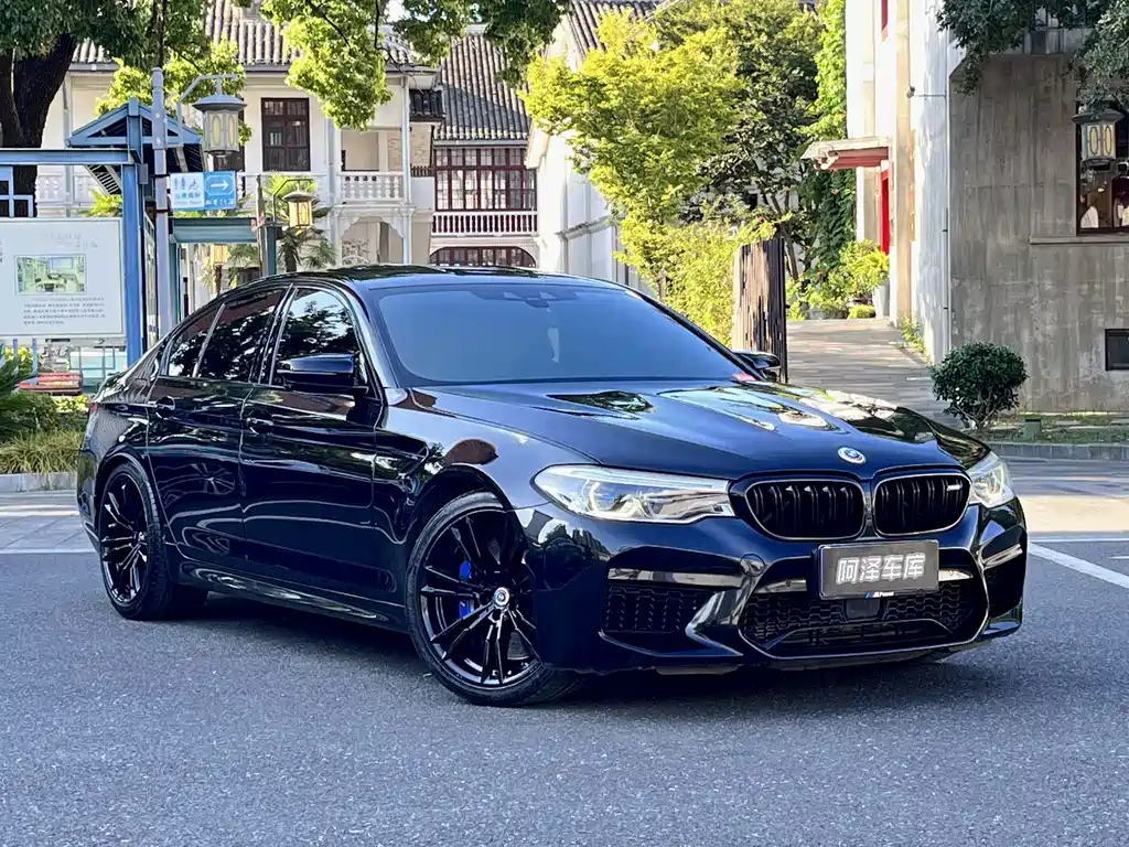 BMW M5 2020 — фото 3