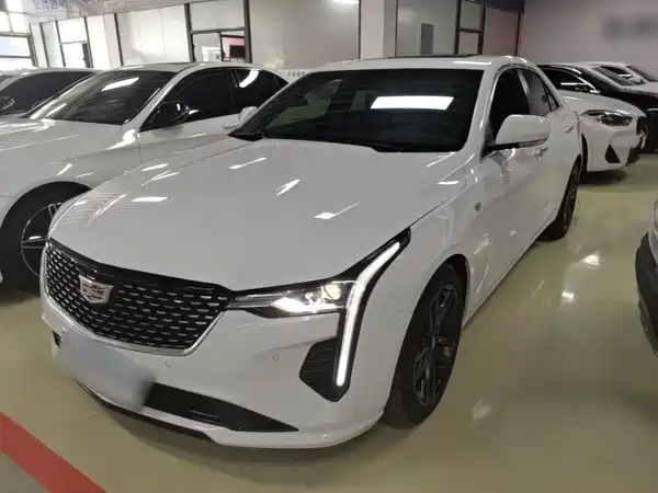 Cadillac CT4 2021