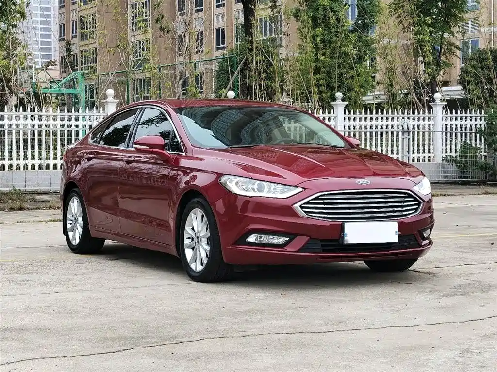 Ford Mondeo 2018 — фото 13