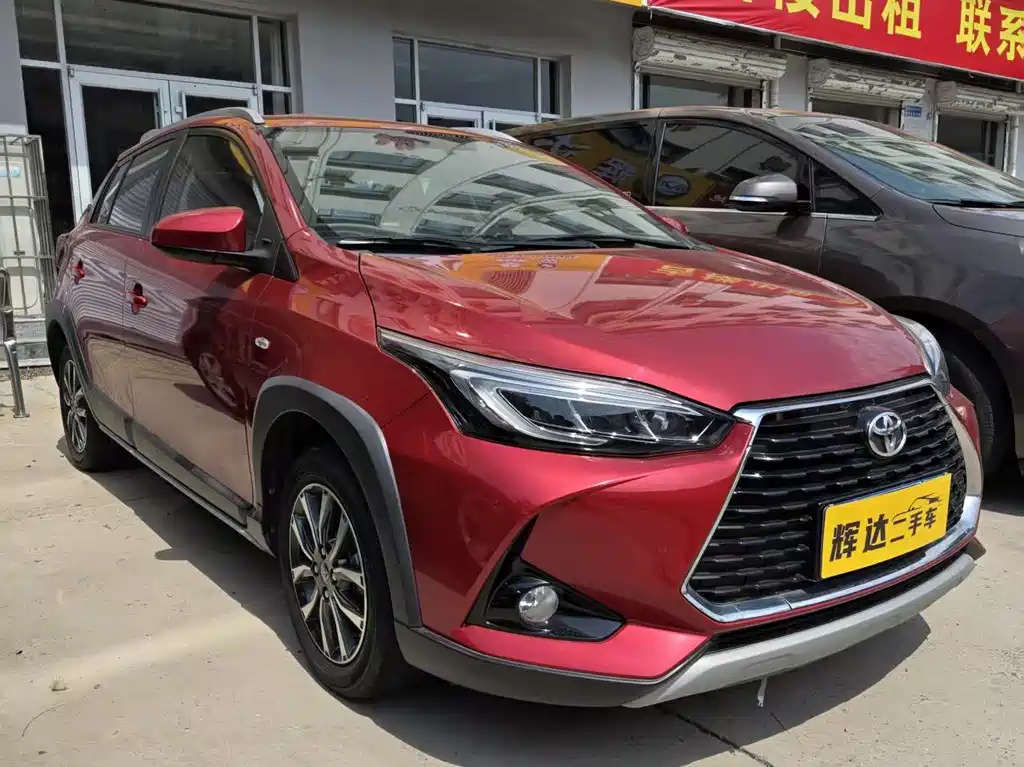 Toyota Yaris L 2020 — фото 3