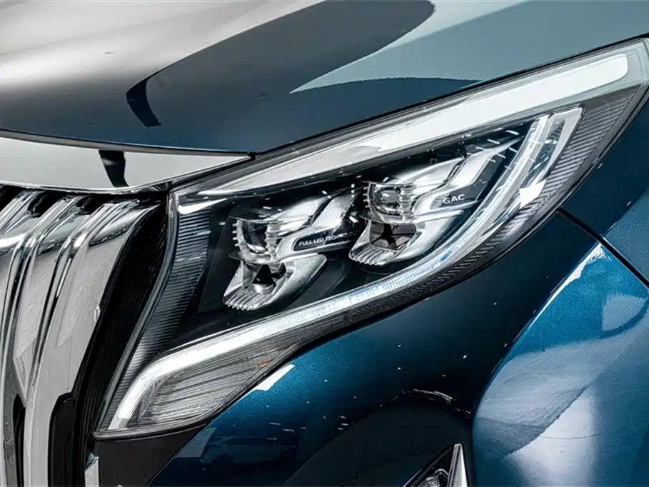 GAC Motor Trumpchi M8 2022 — фото 4