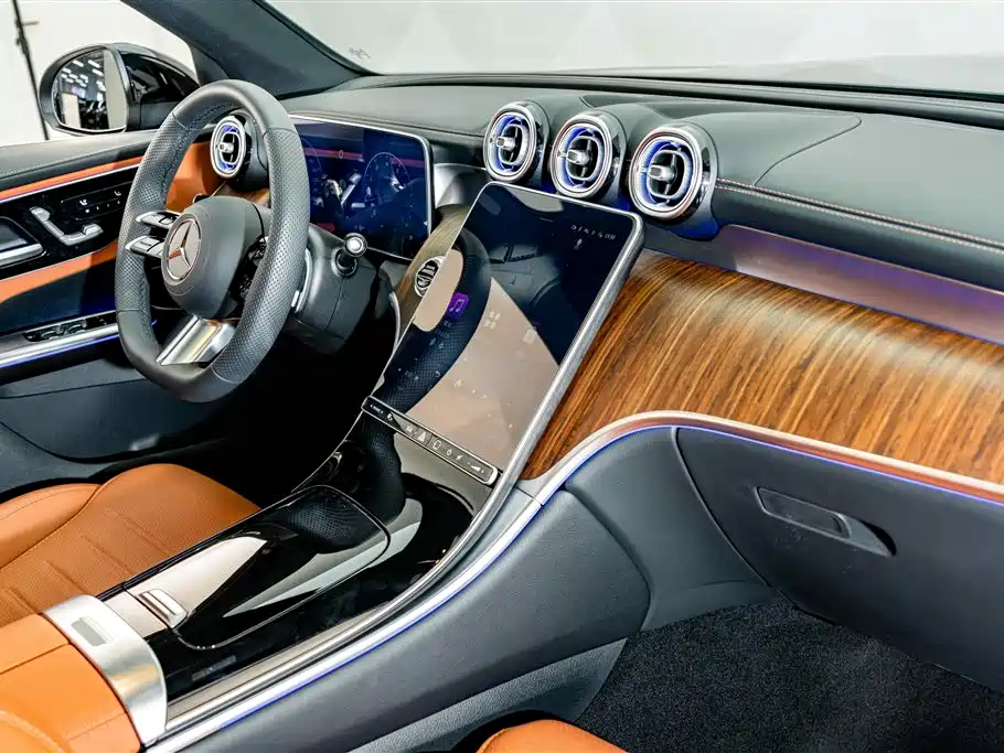 Mercedes-Benz GLC 2025 — фото 17